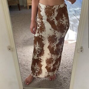 ZARA | BEIGE BROWN PRINTED SATIN SKIRT | SIZE L